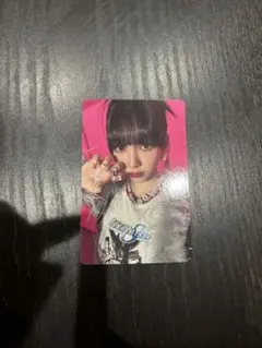 aespa HOTTEST Karin サインカード