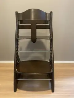 大和屋　すくすくチェア　ダークブラウン　中古