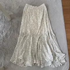 earth music&ecology花柄フレアスカート