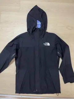 beams マウンテンパーカー