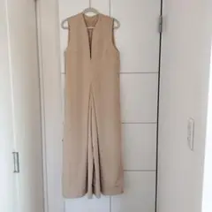 ボンジュールサガン　ベージュ ノースリーブ オールインワン