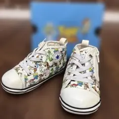 【CONVERSE ALL STAR】コラボ　　　トイストーリー総柄　スニーカー