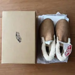 【新品未使用】VANS スエード　スリッポン　ボア 値下げ交渉可能です！