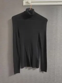 iCBタートルネックニット