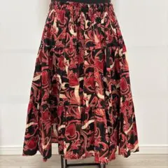 極美品　社交　フォーク　ダンススカート　(F) 花柄　ロング丈　フレア　刺繍　赤 極美品 社交 フォーク ダンススカート (F) 花柄 ロング丈 フレア