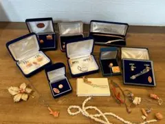 本珊瑚　カフリンクス&タイピン　桐箱入り 本珊瑚 カフリンクス&タイピン 桐箱入り