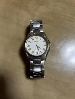 SEIKO アナログ型腕時計パイロット型腕時計 ✖️2 AVIREX腕時計✖️1