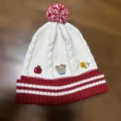 可愛い刺繍入りニット帽