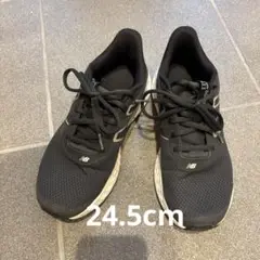New Balance ブラック シューズ　24.5cm