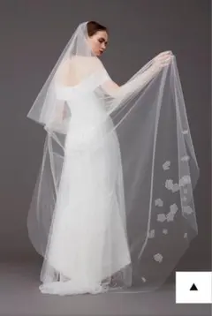 ザトリートドレッシング ロングベール 80×250【美品】 美品】トリートドレッシングベール80×250 ロングベールウェディング