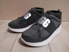 ugg スニーカー