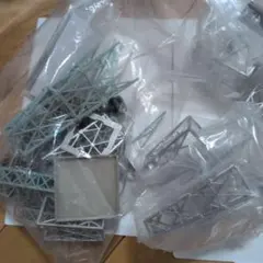 TOMYTEC 情景小物084 未使用鉄塔模型セット　中古 トミーテック 情景小物084-3 送電鉄塔A3 | ウエサカ模型店