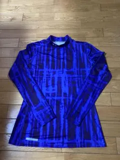 アンダーアーマー　アンダーシャツ　長袖　パープル