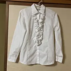MINTON HOUSE フリル付き白シャツ