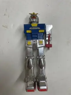 超合金　クローバー　リアルタイプ 1/225 スケール シリーズ　ガンダム クローバー 1/225スケール ドム ダイキャストモデル 機動戦士