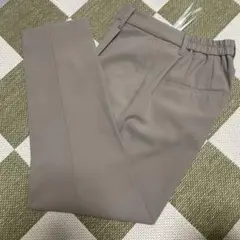 PLST ストレートパンツ グレージュ