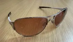 ピンク サングラス