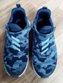 【美品】アディダス スニーカー 21センチ