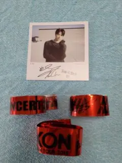 iKONジナンまとめ売り　直筆サインあり 2025年最新】ikon ジナン サインの人気アイテム - メルカリ