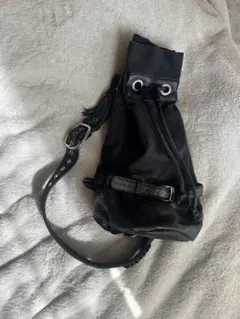 ブラック ショルダーバッグ