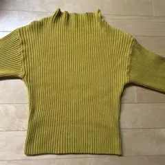 ハイネック ニット