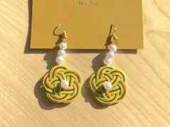 水引 花紋様 3連ロングピアス イミテーションパール