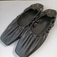未使用 AUNT MARIE'S アントマリーズ 黒 ギャザー スクエア M