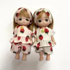 570.ミキちゃんマキちゃんサイズ服　いちごパジャマセット