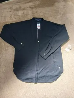 新品未使用　タグ付きTOMMY HILFIGER ブラック 長袖シャツ XS