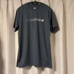 ニューバランス Linear ロゴ パフォーマンスショートスリーブTシャツ