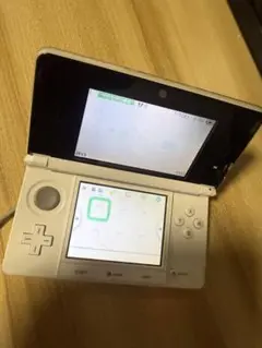 ニンテンドー3DS ホワイト 本体