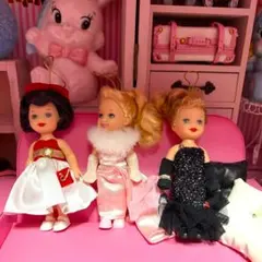 未使用　バービー人形　ケリー