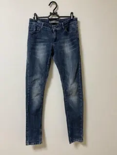 Item thumbnail for item 98ab495f-f6ee-49c9-8d31-873fb1fcfb55