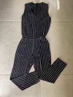 ジーユー　GU Vネックストライプコンビネゾン　ブラックM
