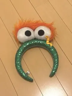 【美品】USJ セサミストリート オスカー カチューシャ スパンコール ユニバ