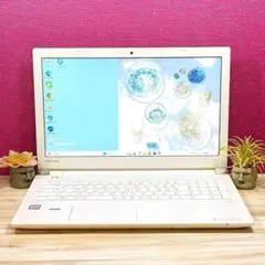 爆速SSD512&メモリ16☆i7✨美しいゴールド♪第7世代！カメラ！Win11