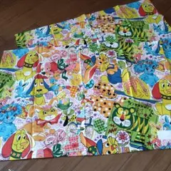 ハンドメイド　テーブルクロス　巾着セット