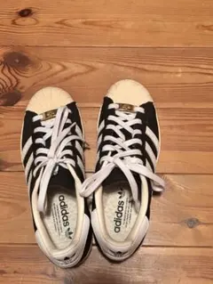 adidas スーパースター82