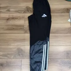 adidas ブラック ピステパンツ レギュラーフィット