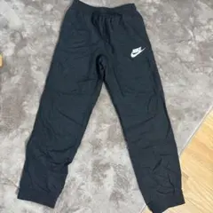Nike 黒 ロングパンツ　キッズL 155