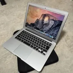 Apple MacBook Air 13インチ Early 2015 /動作良好