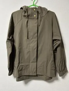 撥水加工マウンテンパーカー　モカ