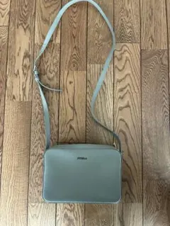 【値下げ‼️】FURLA グレー ショルダーバッグ