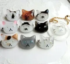 猫ブローチ　ハンドメイド　B級品