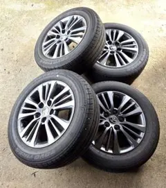 トヨタ純正16インチ タイヤホイールセット
