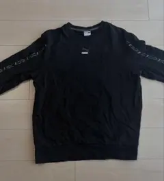 PUMA ブラック スウェット トレーナー