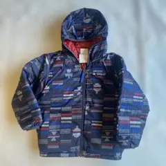 patagonia リバーシブルダウンジャケット　幾何学模様 フード付き　4T