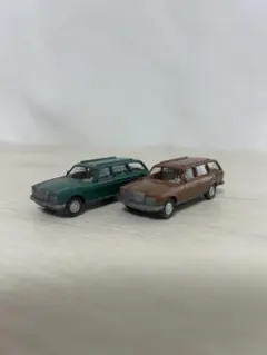 当時物 1/87 wiking メルセデス ベンツ 250 T 2台のサムネイル