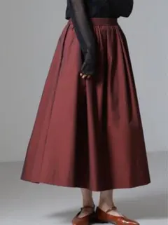 タフタ ロングスカート