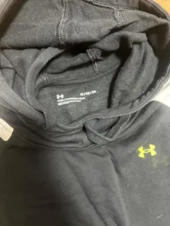 アンダーアーマー パーカー
